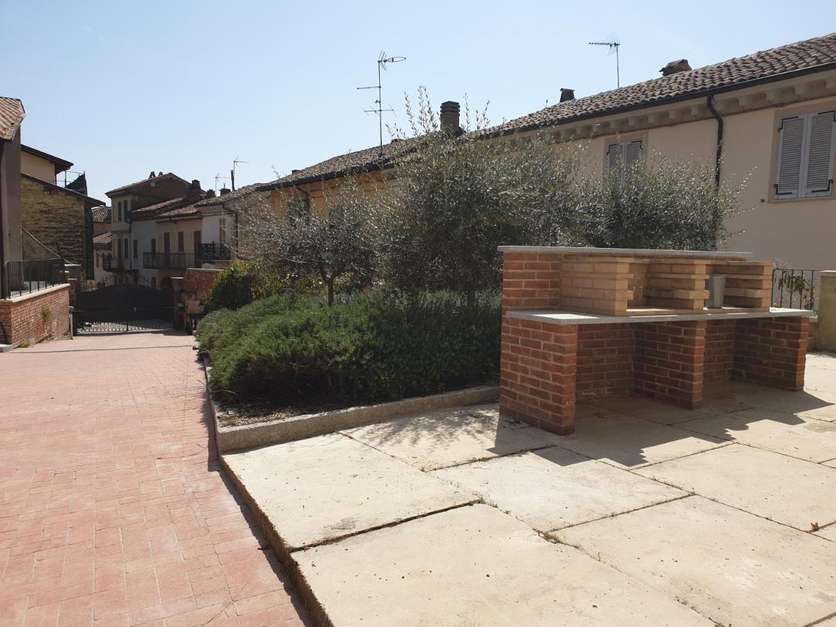Olivola Apartments Frassinello Dış mekan fotoğraf
